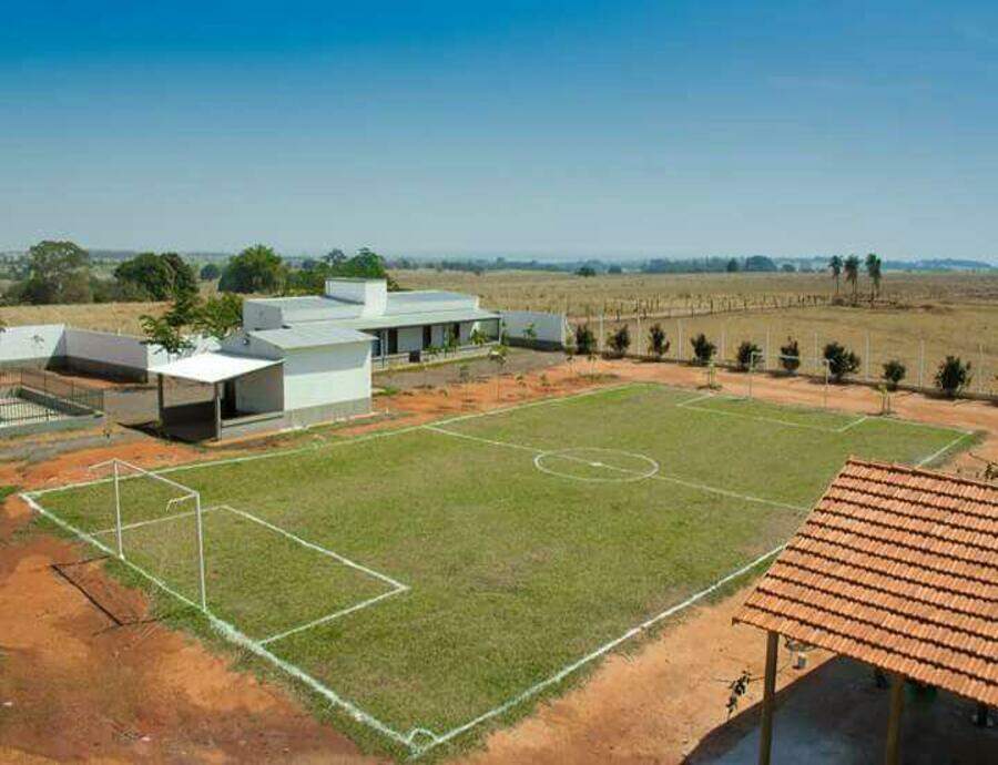 Clínica de Recuperação em Santa Fé do Sul SP - Campo de Futebol (1)