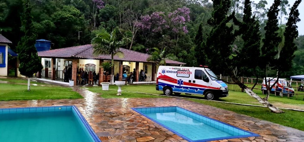 Clínica de Recupeção Masculina em São Paulo - Unidade Itapecerica da Serra - Ambulancia